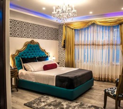 Hotel Von Astorian