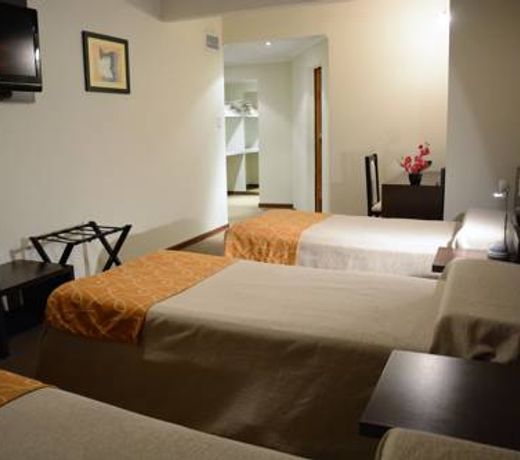 Hotel Cuatro Plazas