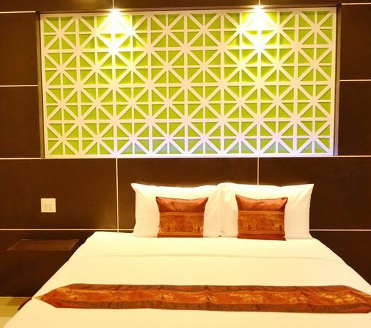 ThatLuang View Hotel