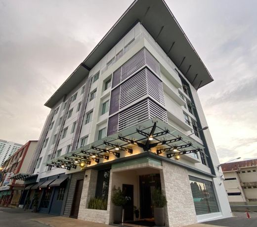 Merchant Hotel Kuching (formerly known as Kemena View Hotel Kuching)