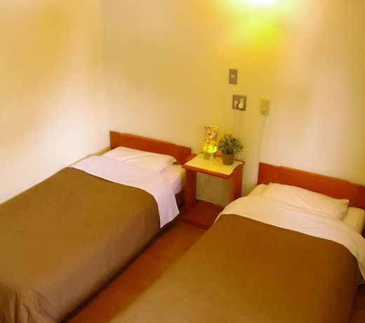 FOREST RESORT COSMOS