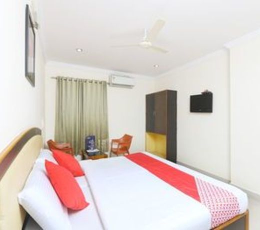 OYO 9349 Hotel Swaagat Residency
