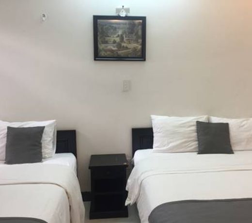 Khue My Hotel