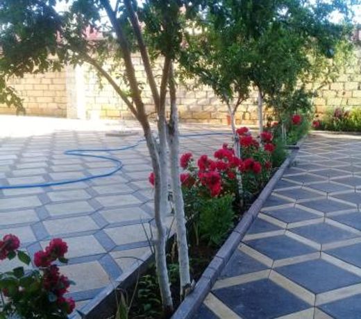 Guest house U Morya