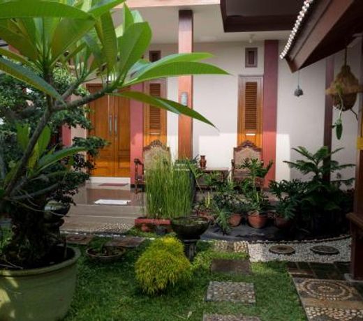 Maharani Homestay