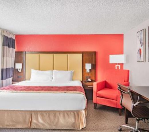 Ramada by Wyndham Keystone Near Mt Rushmore