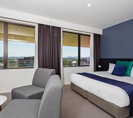Mantra MacArthur Hotel