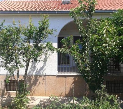 Apartments by the sea Vinisce, Trogir - 13775