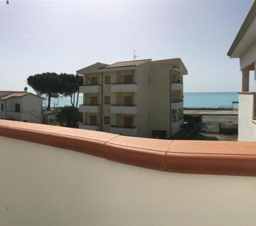 Parco Adamantina di Fronte al Mare