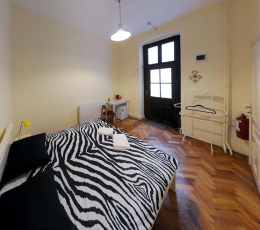 Hostel Cornel