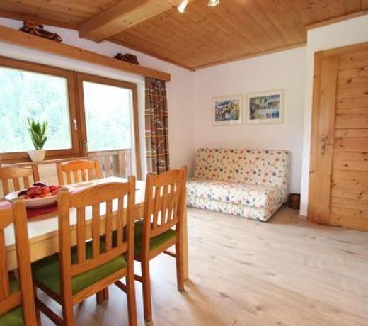 Modern Apartment in Saalbach Hinterglemm near Ski area