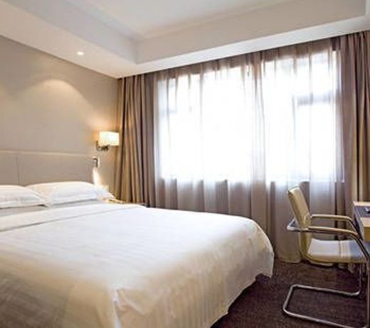 new dynasty hotel
