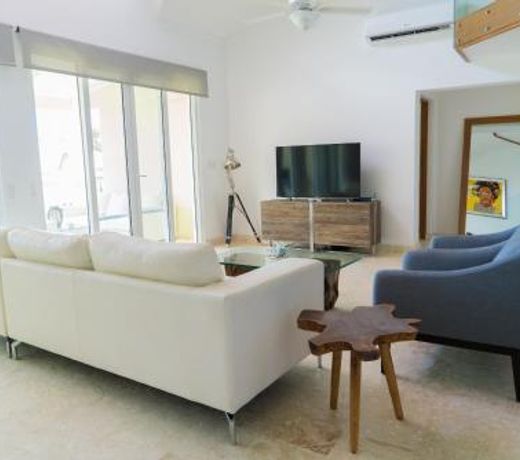 3BR / 3BA Modern Paradise Loft Condo in Gated Community w/ Daily Housekeeping