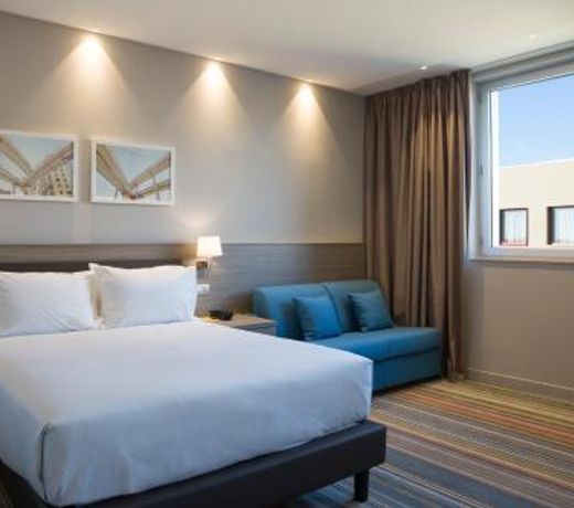 Hampton By Hilton Rome East