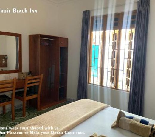 Adroit Beach Inn