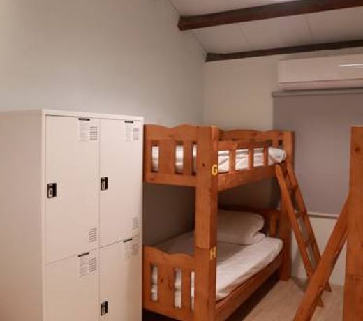 Donghai Cottage Backpack Inn Suite