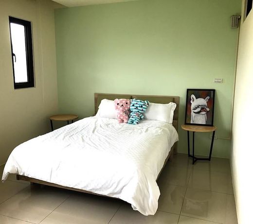 Yin Mama Warm House