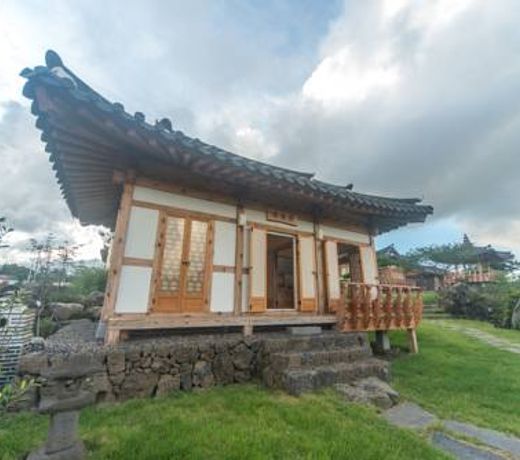 Canopus Resort Pension