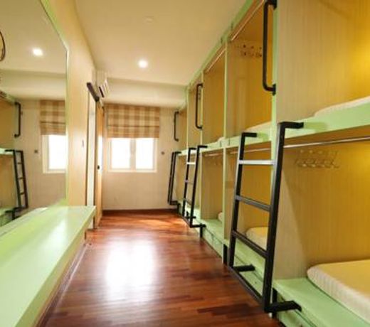 MM Capsule Hostel