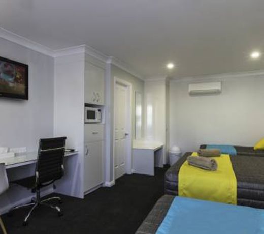Oasis Motel