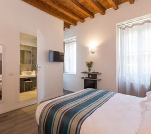 Ai Suma Hotel