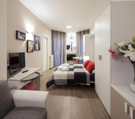 Metro Apartment