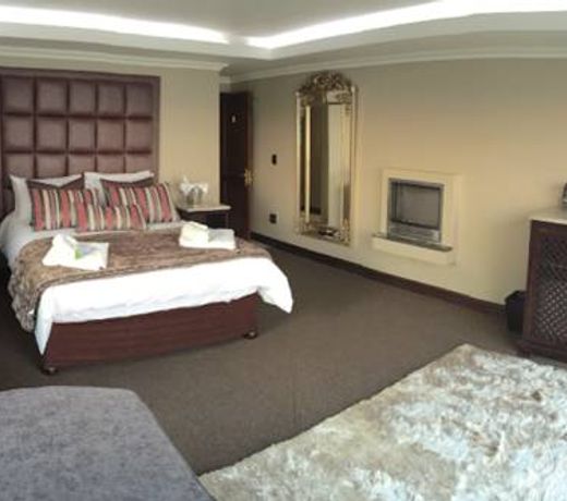 Kosmos Lodge