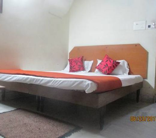Hotel Cauvery