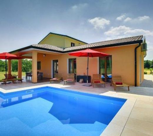 Villa Frankovici