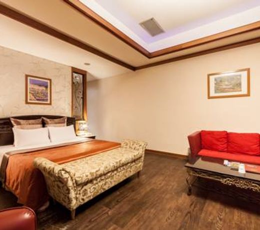Li Jing Huayuan Motel