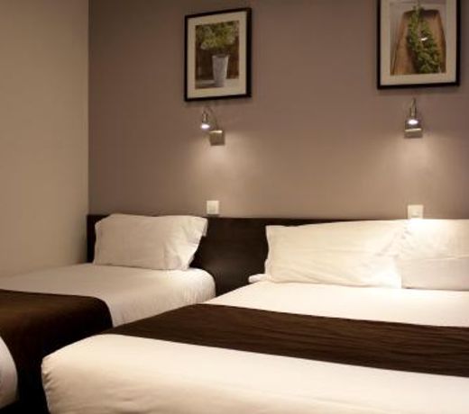 Hotel Cosmos
