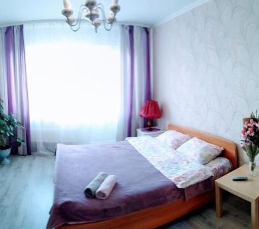 Apartment on prospekt Komarova 31
