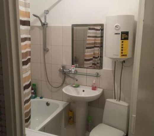 Apartment on prospekt Komarova 31