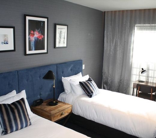 Mrs Banks Hotel