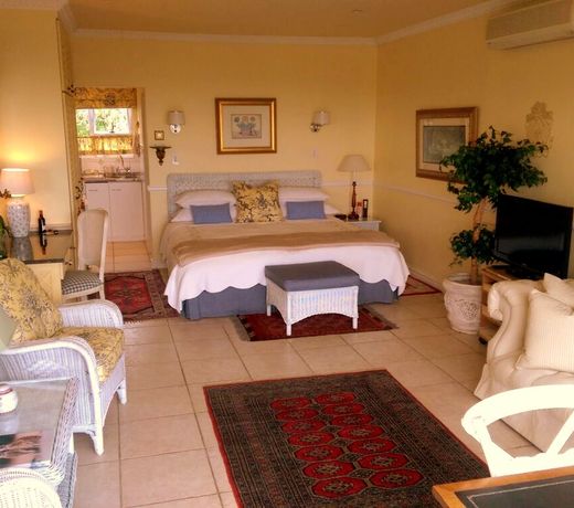 Roosboom Luxury Guest Apartments