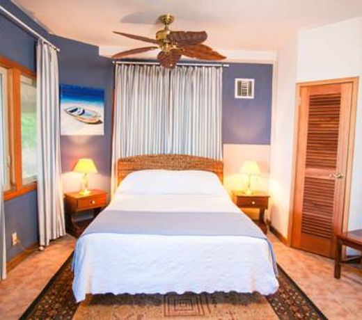 Sea Lodge 2 People