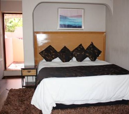Eagles Nest Lodge