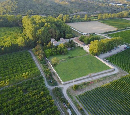 Maison de Charme dans Domaine 17ème
