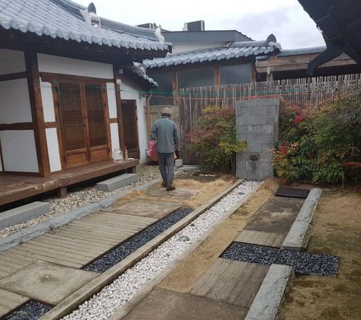 Sarangroo