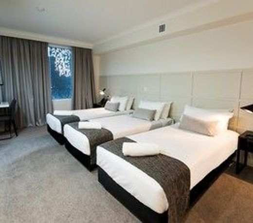 Woodroffe Hotel