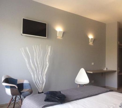 B&B Sorahnia - Design House