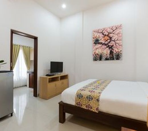 Kubal Bed and Living
