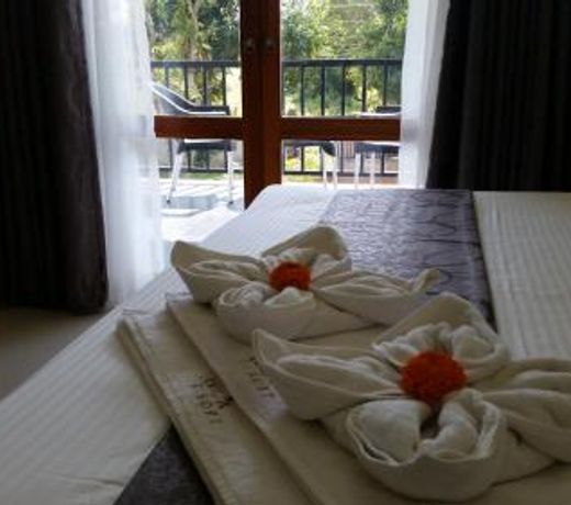 Amelia Resort
