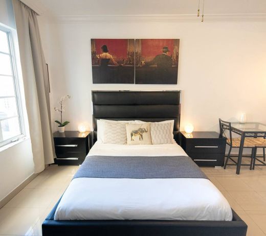 Barbizon on Ocean Drive Apartments