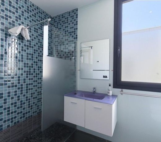 Villa Aqua