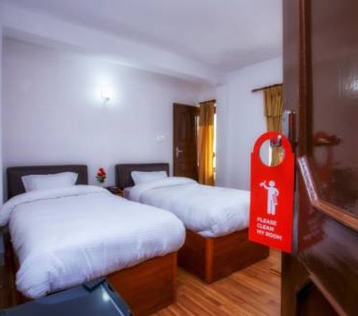 OYO 104 Hotel Baltic Inn