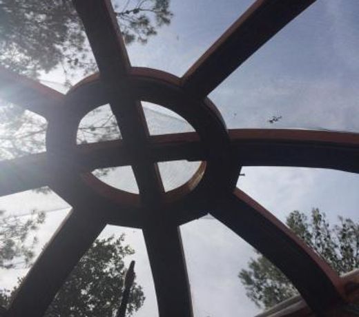 La yourte de Nîmes, spa , jacuzzi chalet logement insolite