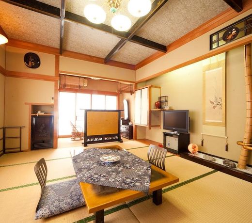 Hotel Housenkaku