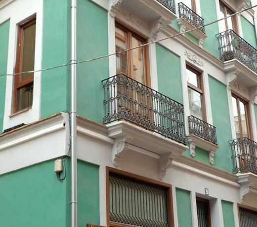 REALRENT CORONA