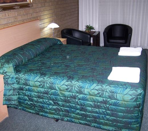 Macintyre Motor Inn